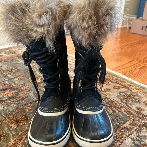 Sorel Waterproof Snow Boots - Picture 2 of 5
